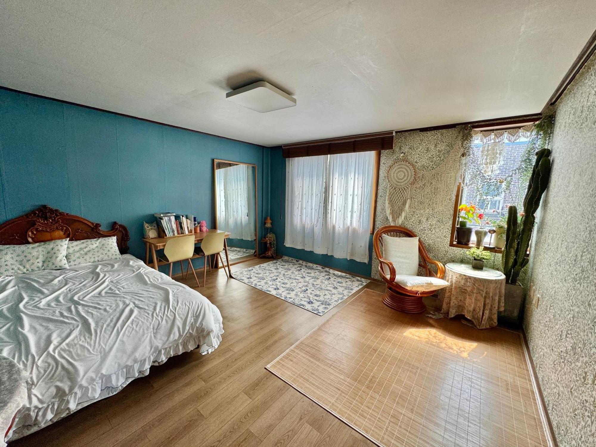 60s K-granny House Villa *